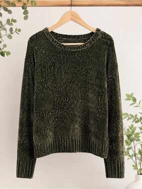 BNCI Chenille Mossy Green Crew Neck Cozy Soft Pullover Large